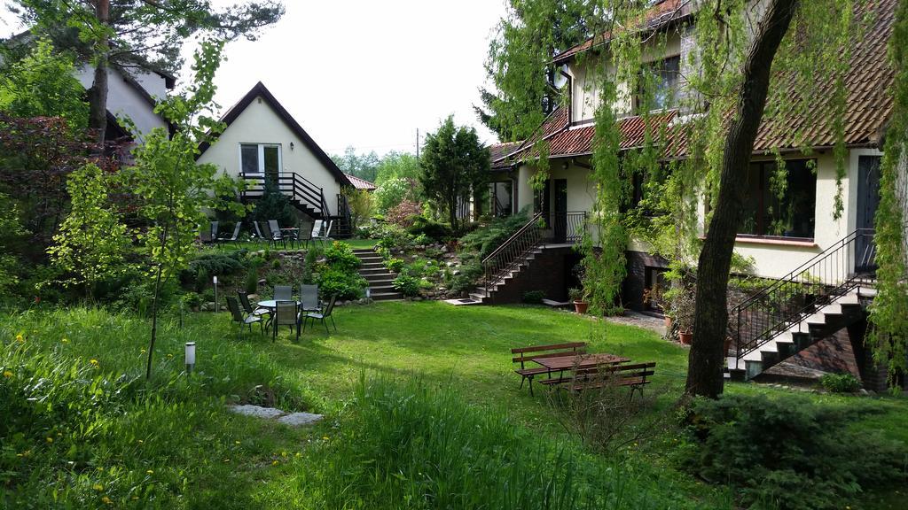 Bed and Breakfast Gosciniec Yaga Wilkasy Exterior foto